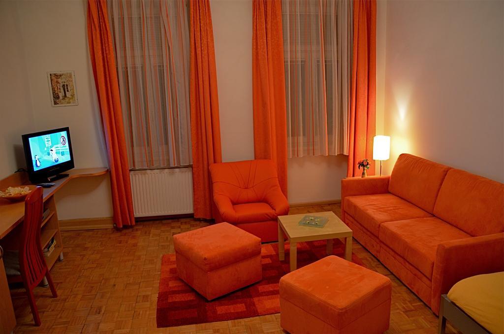 Apartment Philadelphia Viena Quarto foto
